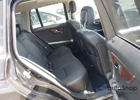 2010 Mercedes-Benz Glk 350 4Matic z USA, uszkodzony, nr VIN WDCGG8HB6AF500431